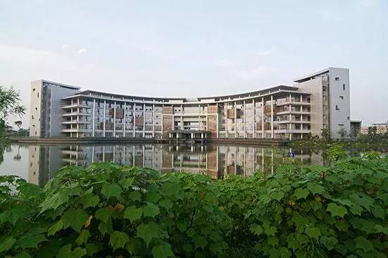 南京图书馆电子书_电子图书馆网站南京通如科_如何使用南京图书馆电子资源