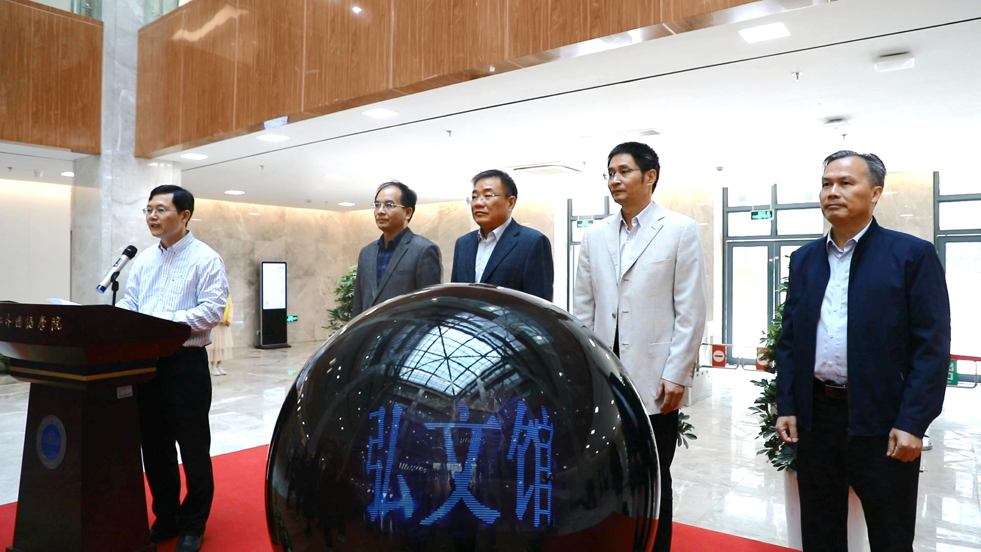 图书馆智慧建设内容有哪些_图书馆智慧建设内容包括_智慧图书馆建设内容